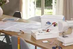 Boîte à couture Q-line avec insert compartimenté (22 litres)